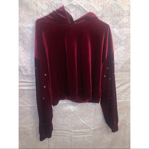 Forever 21 Plus Cropped Valore Sweater W/ Metal Holes